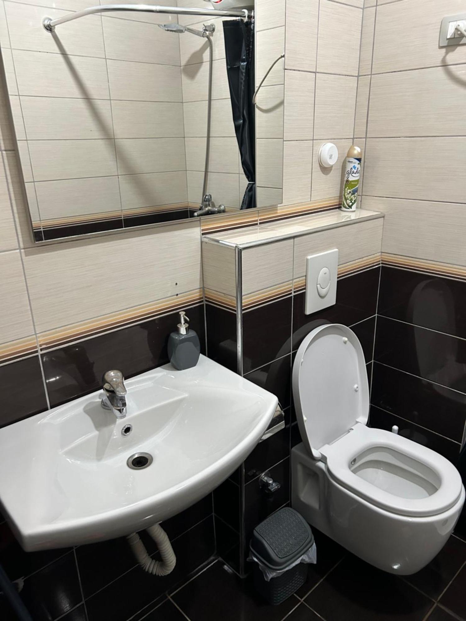 A&X Cozy And Tranquil Apartment - 24H Self Check-In تيرانا المظهر الخارجي الصورة